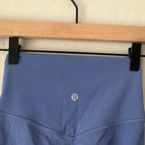 Lululemon high rise align shorts water drop blue 2 - Picture 6 of 8